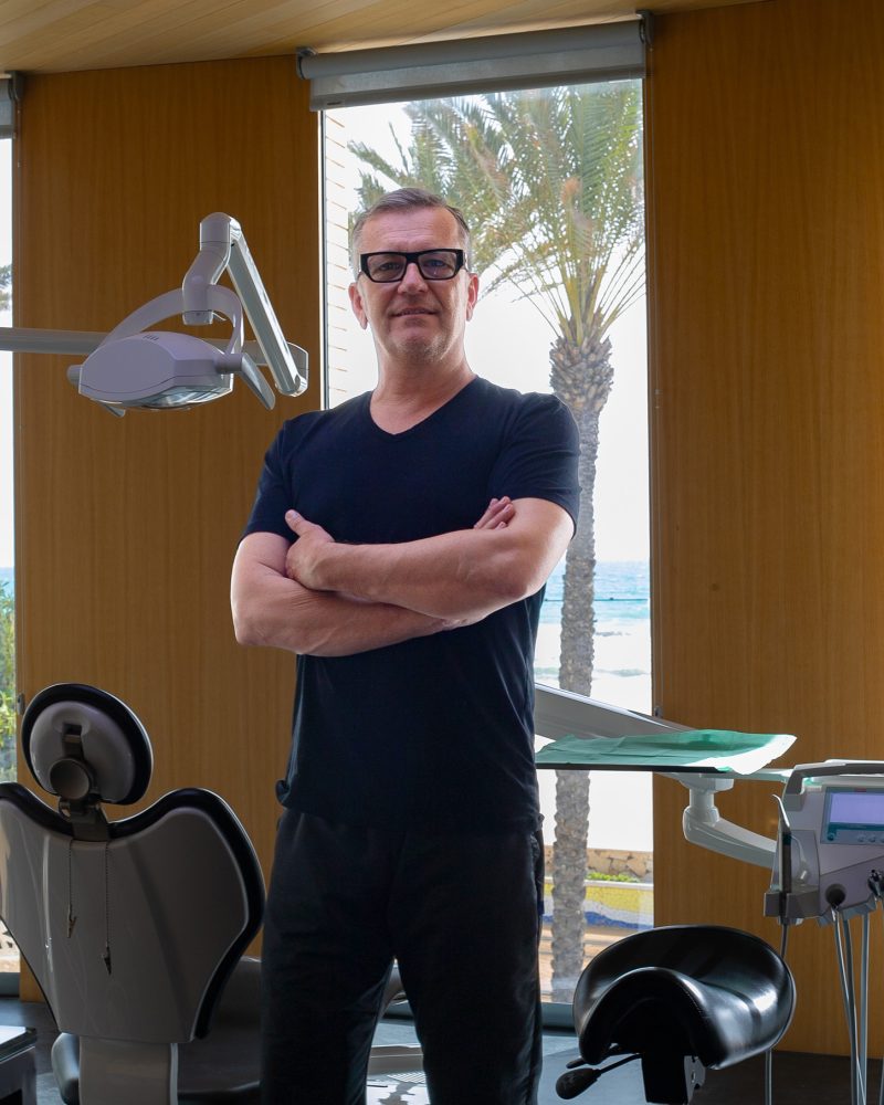 doctor-mirando-a-camara